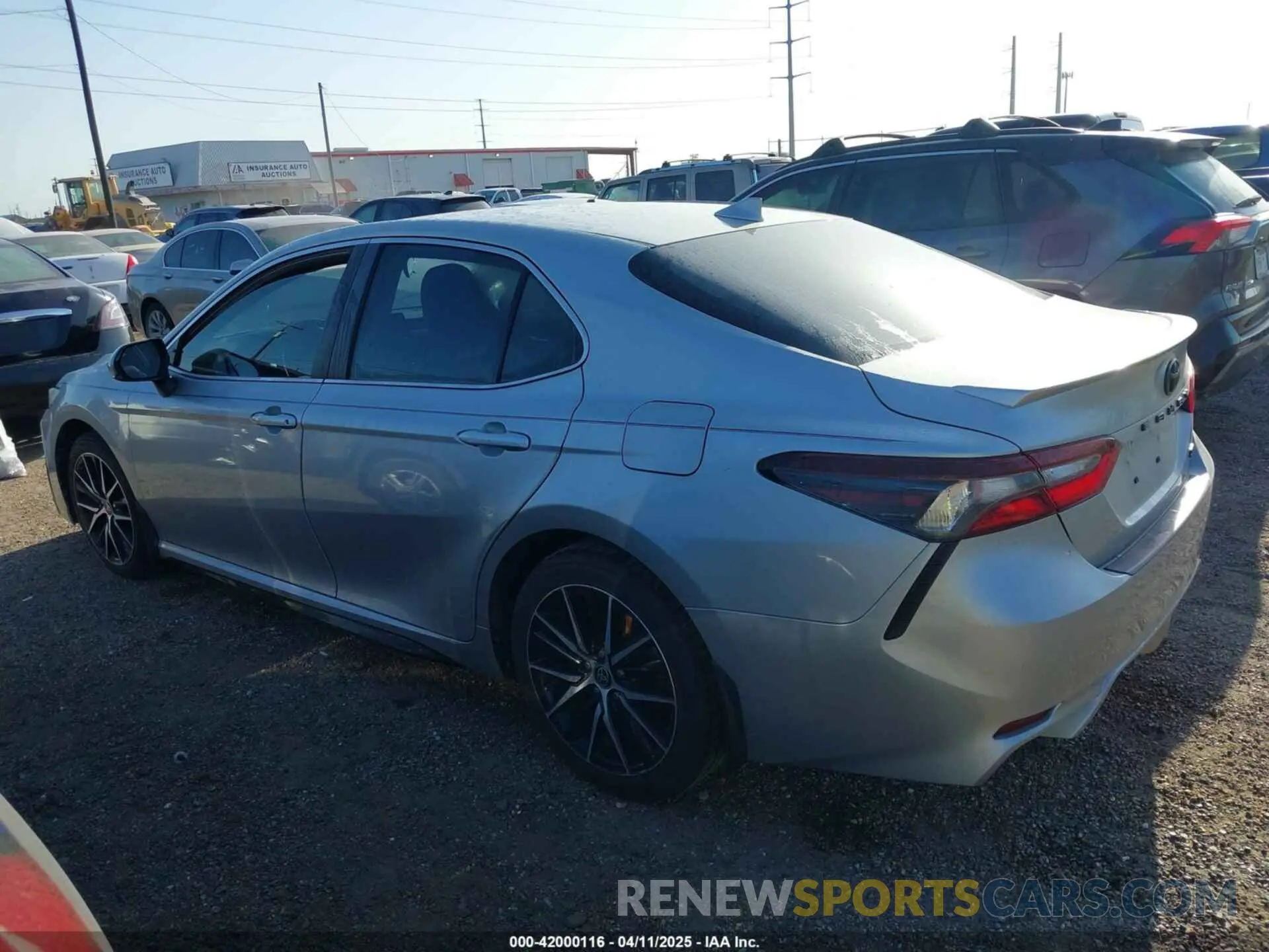 15 fotografías del automóvil dañado 4T1G11AK2NU003219 TOYOTA CAMRY 2022