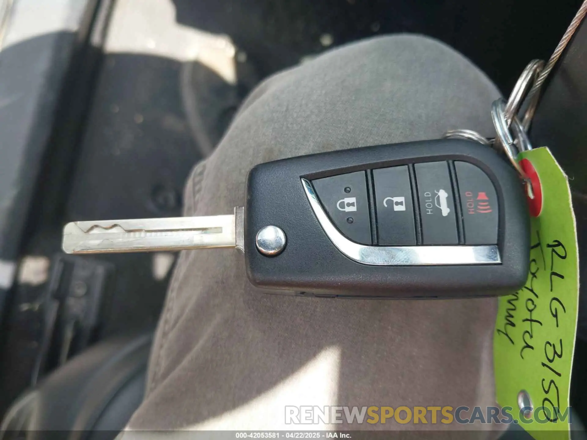 11 fotografías del automóvil dañado 4T1G11AK2NU015080 TOYOTA CAMRY 2022