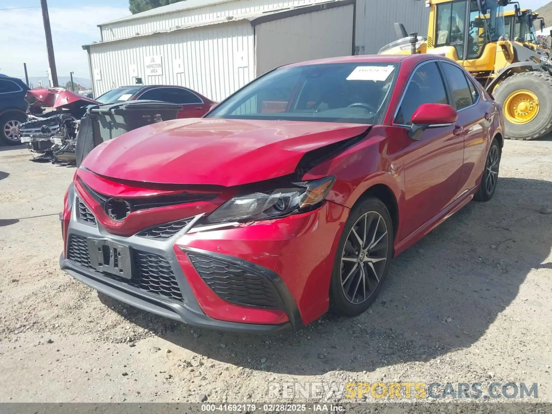 2 fotografías del automóvil dañado 4T1G11AK2NU042117 TOYOTA CAMRY 2022