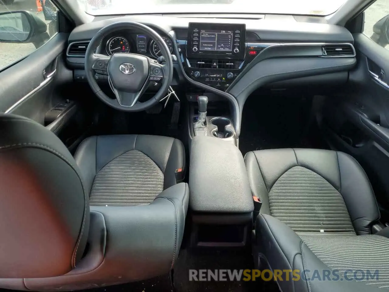 8 fotografías del automóvil dañado 4T1G11AK2NU043977 TOYOTA CAMRY 2022