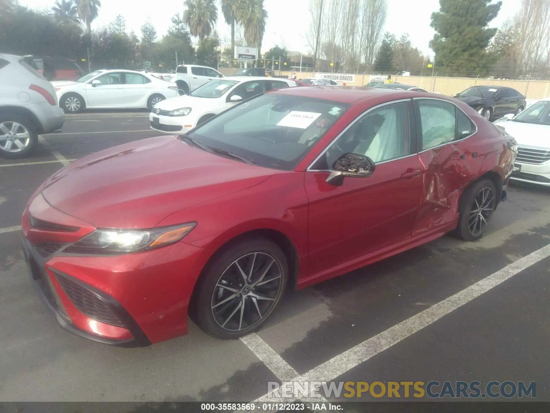 2 fotografías del automóvil dañado 4T1G11AK2NU058012 TOYOTA CAMRY 2022