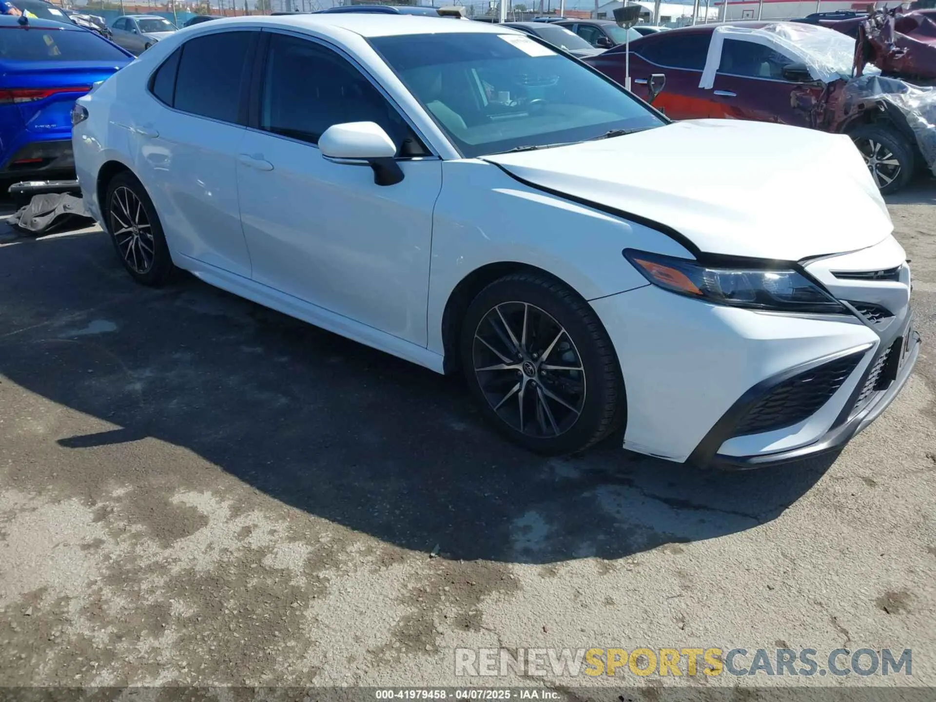 1 fotografías del automóvil dañado 4T1G11AK2NU068409 TOYOTA CAMRY 2022