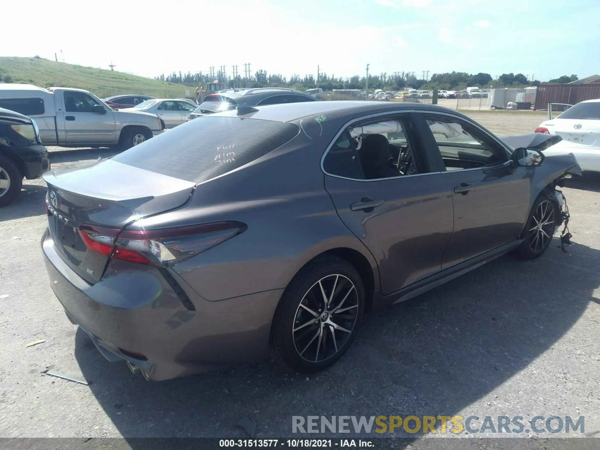 4 fotografías del automóvil dañado 4T1G11AK2NU621172 TOYOTA CAMRY 2022