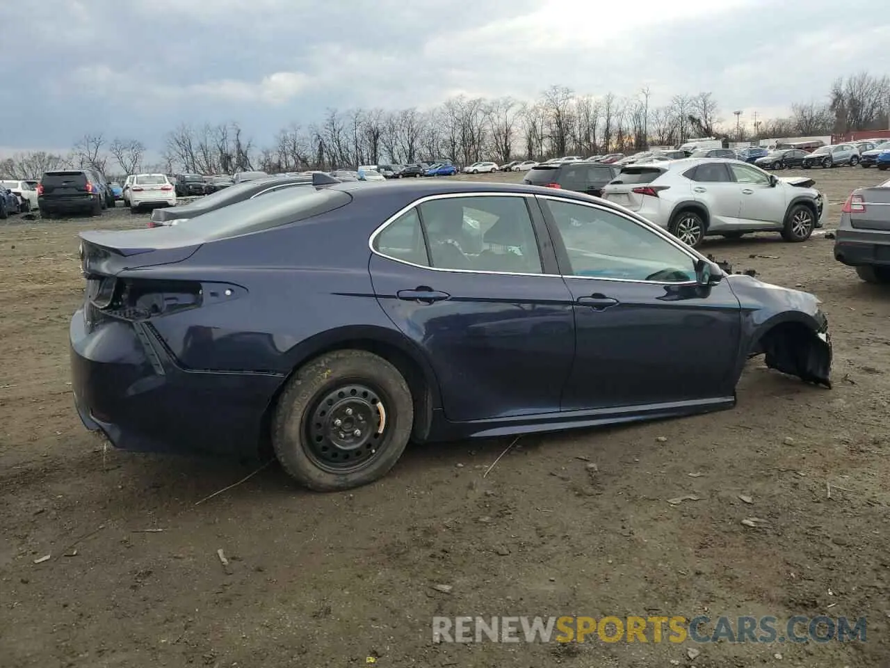 3 fotografías del automóvil dañado 4T1G11AK2NU622015 TOYOTA CAMRY 2022
