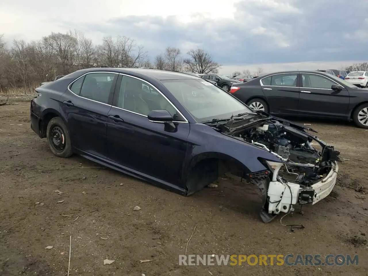 4 fotografías del automóvil dañado 4T1G11AK2NU622015 TOYOTA CAMRY 2022