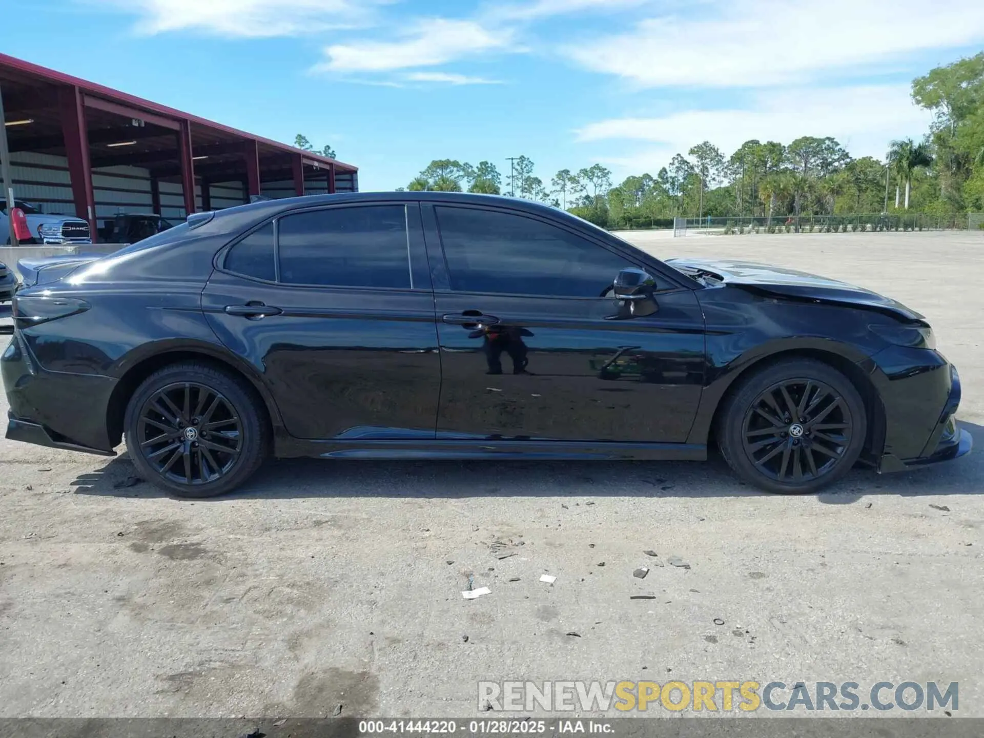 14 fotografías del automóvil dañado 4T1G11AK2NU623746 TOYOTA CAMRY 2022