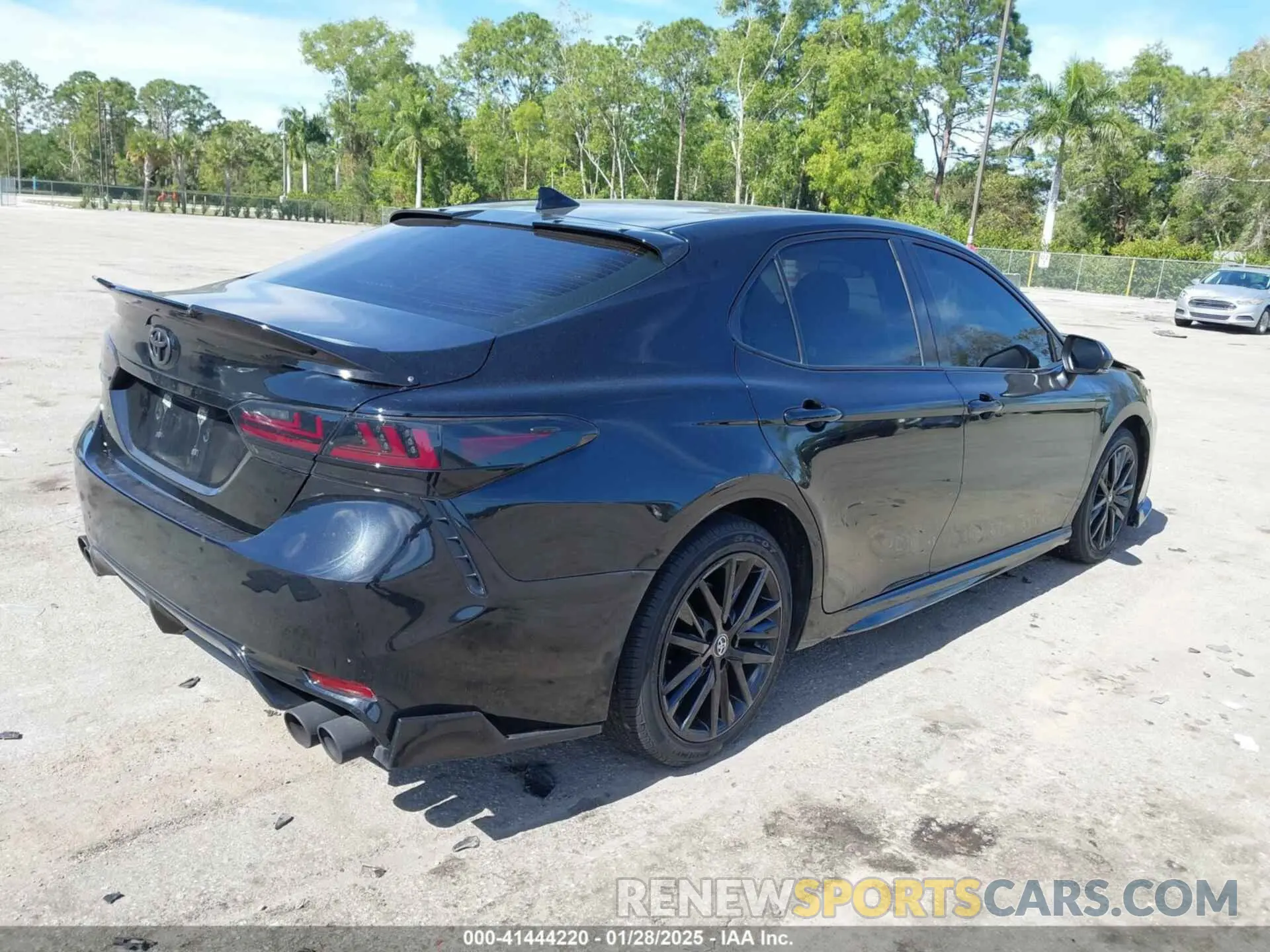 4 fotografías del automóvil dañado 4T1G11AK2NU623746 TOYOTA CAMRY 2022
