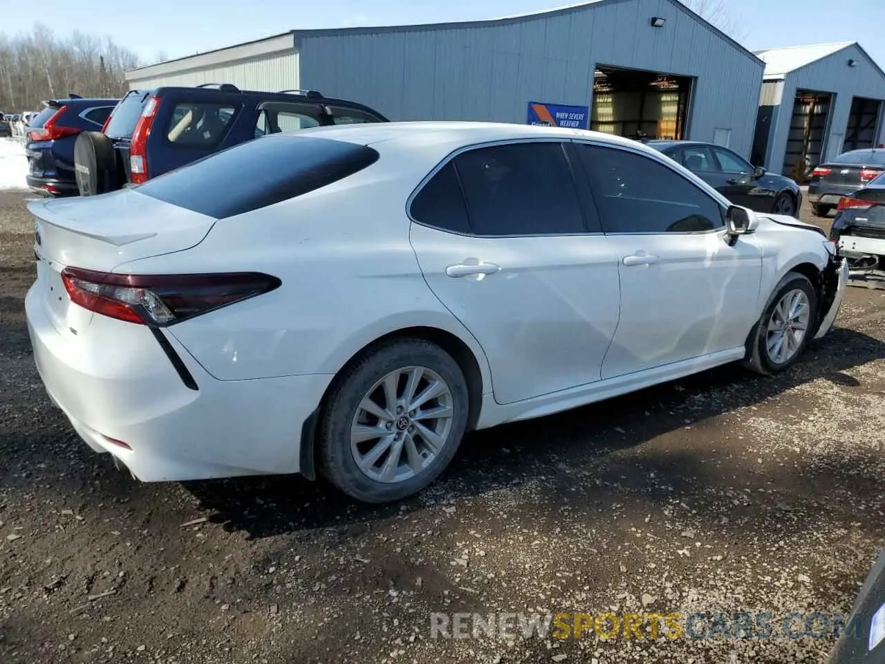 3 fotografías del automóvil dañado 4T1G11AK2NU647917 TOYOTA CAMRY 2022