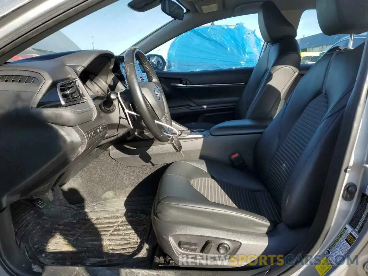7 fotografías del automóvil dañado 4T1G11AK2NU685583 TOYOTA CAMRY 2022