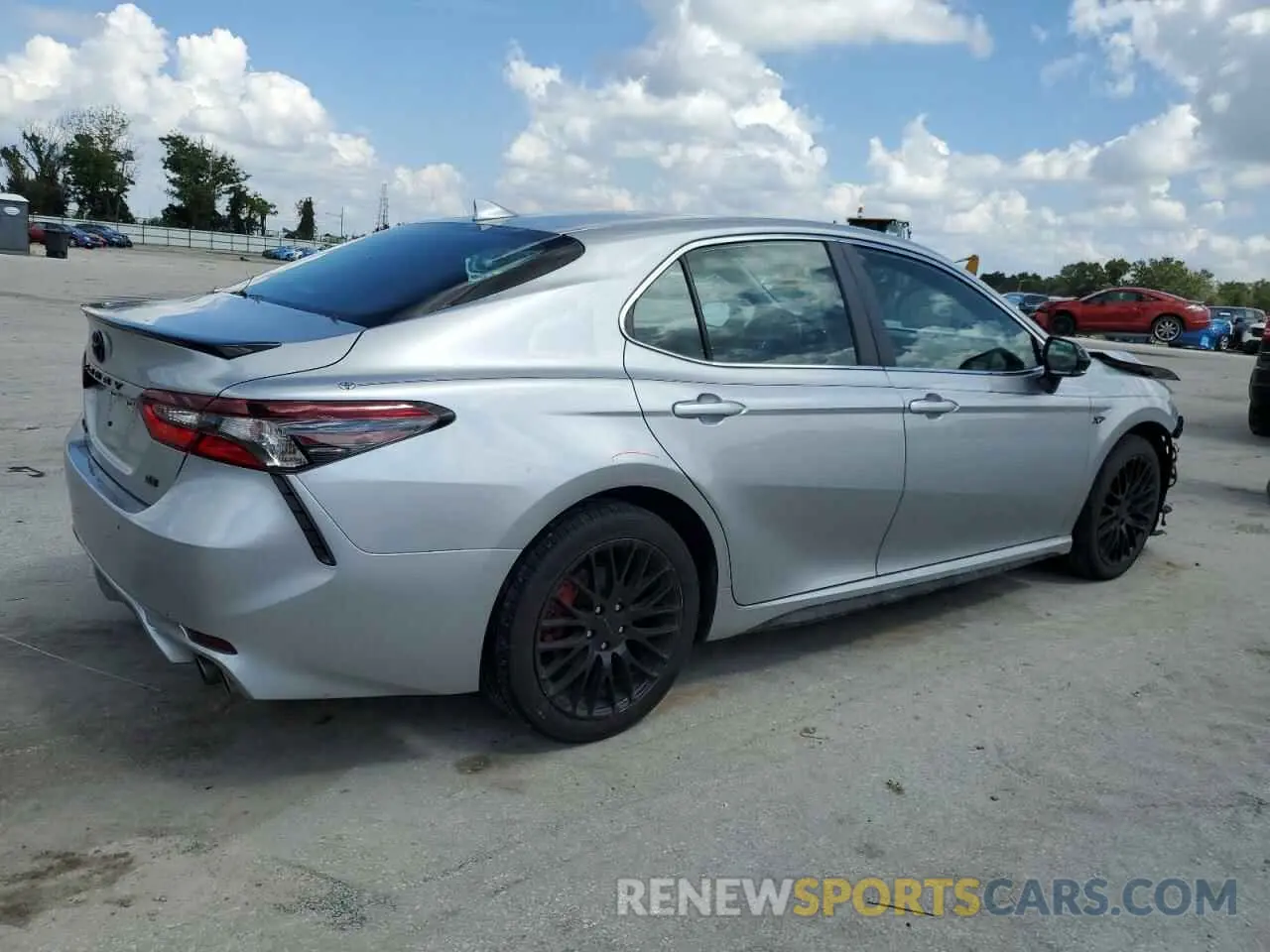 3 fotografías del automóvil dañado 4T1G11AK2NU695918 TOYOTA CAMRY 2022