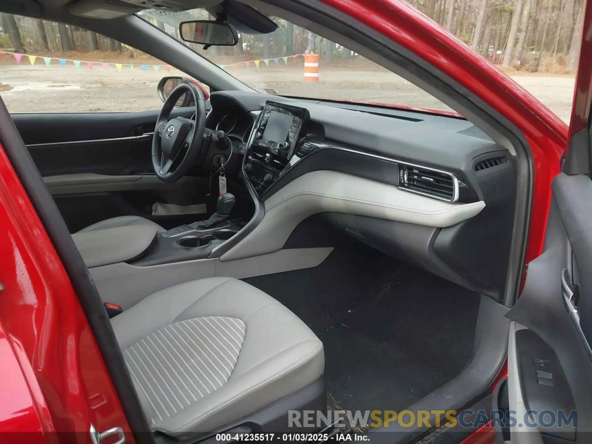 5 fotografías del automóvil dañado 4T1G11AK3NU019896 TOYOTA CAMRY 2022