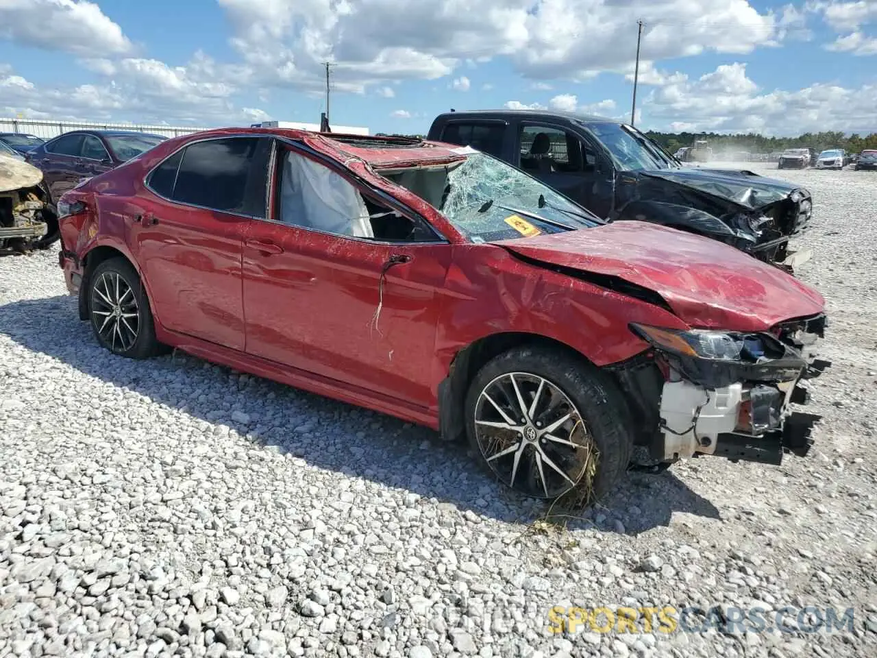 4 fotografías del automóvil dañado 4T1G11AK3NU022703 TOYOTA CAMRY 2022