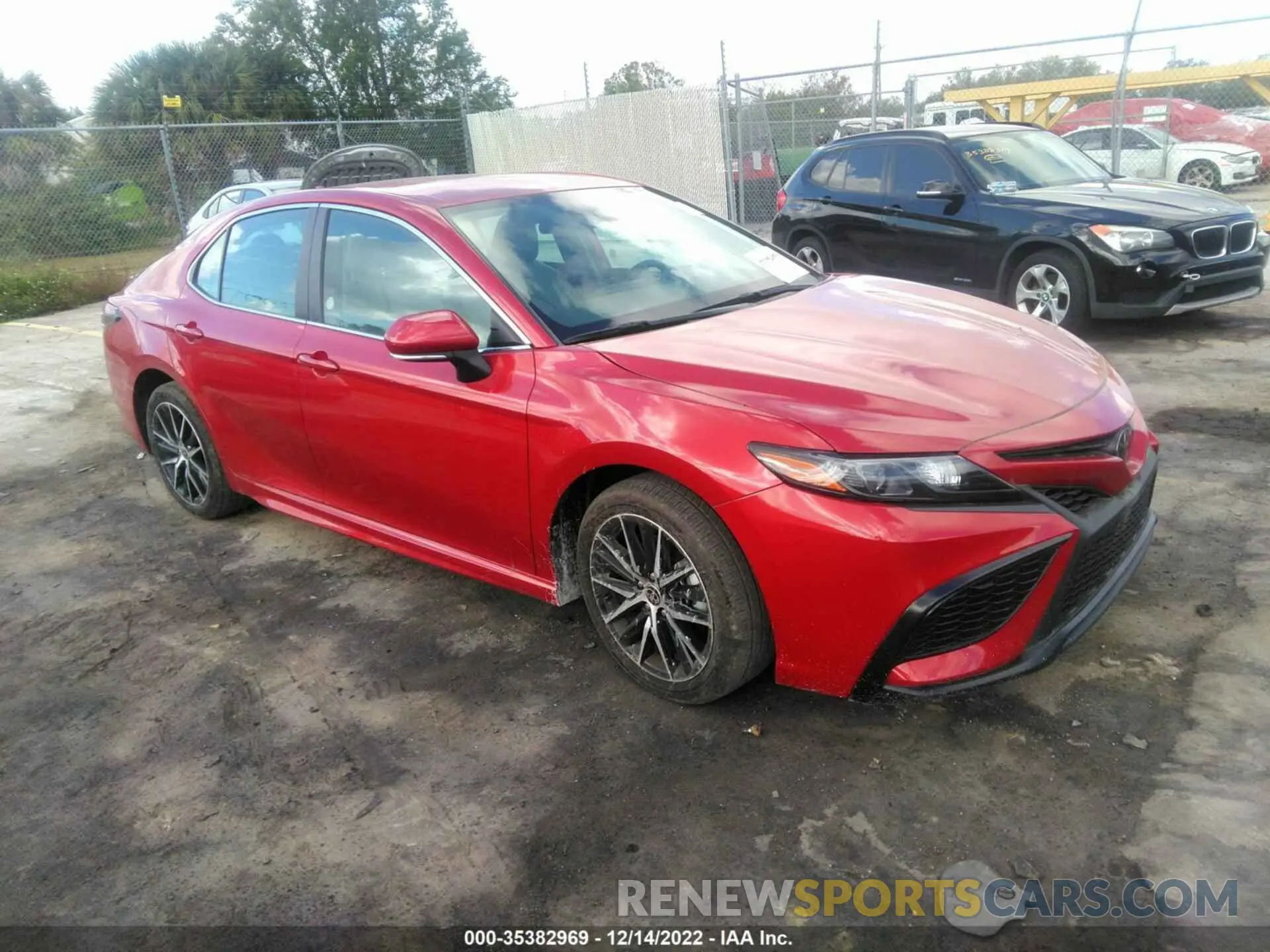 1 fotografías del automóvil dañado 4T1G11AK3NU035029 TOYOTA CAMRY 2022