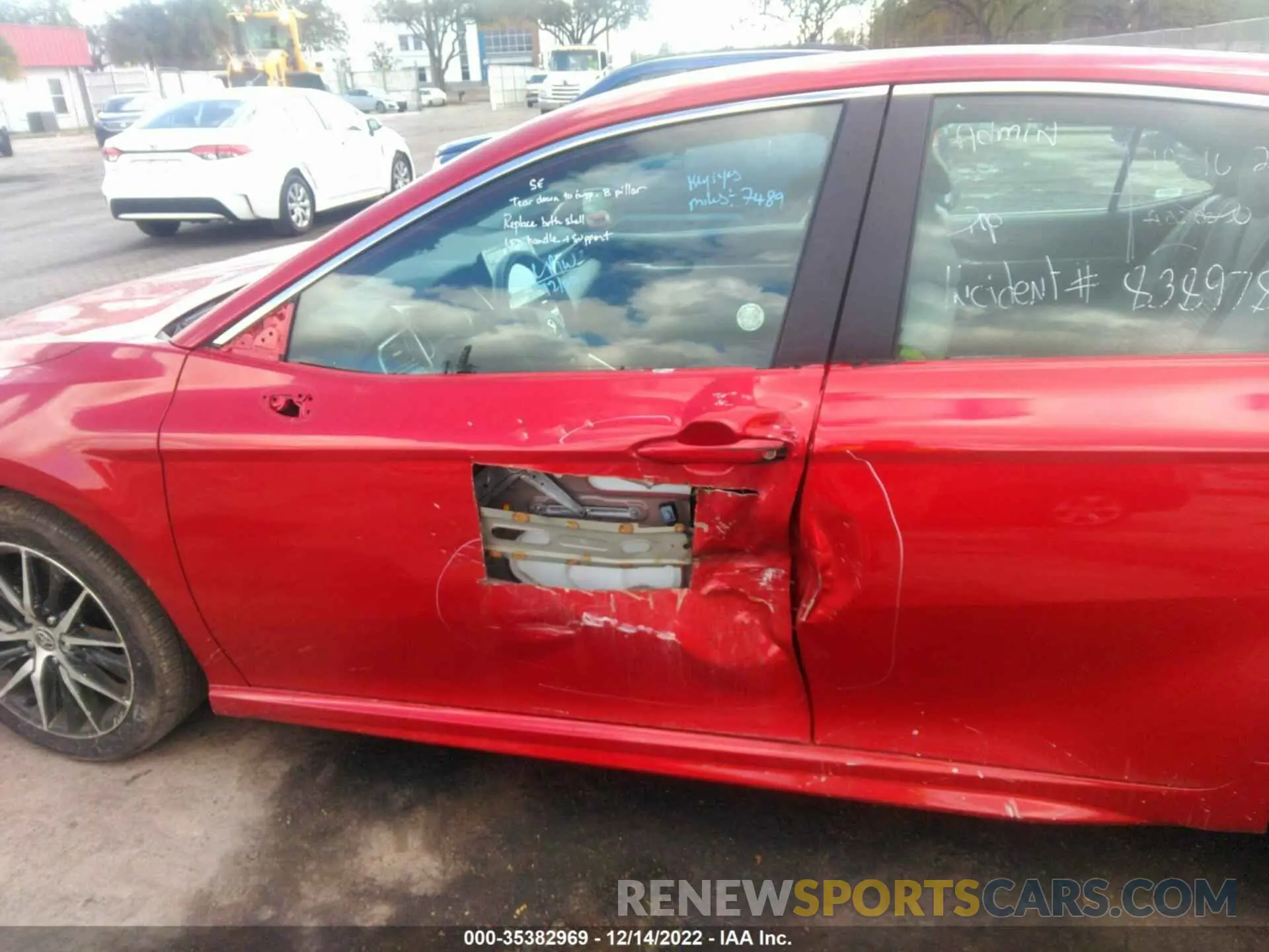 6 fotografías del automóvil dañado 4T1G11AK3NU035029 TOYOTA CAMRY 2022