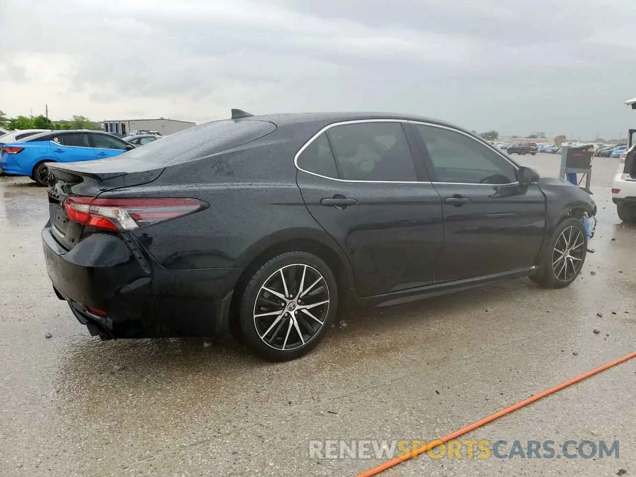 3 fotografías del automóvil dañado 4T1G11AK3NU052445 TOYOTA CAMRY 2022