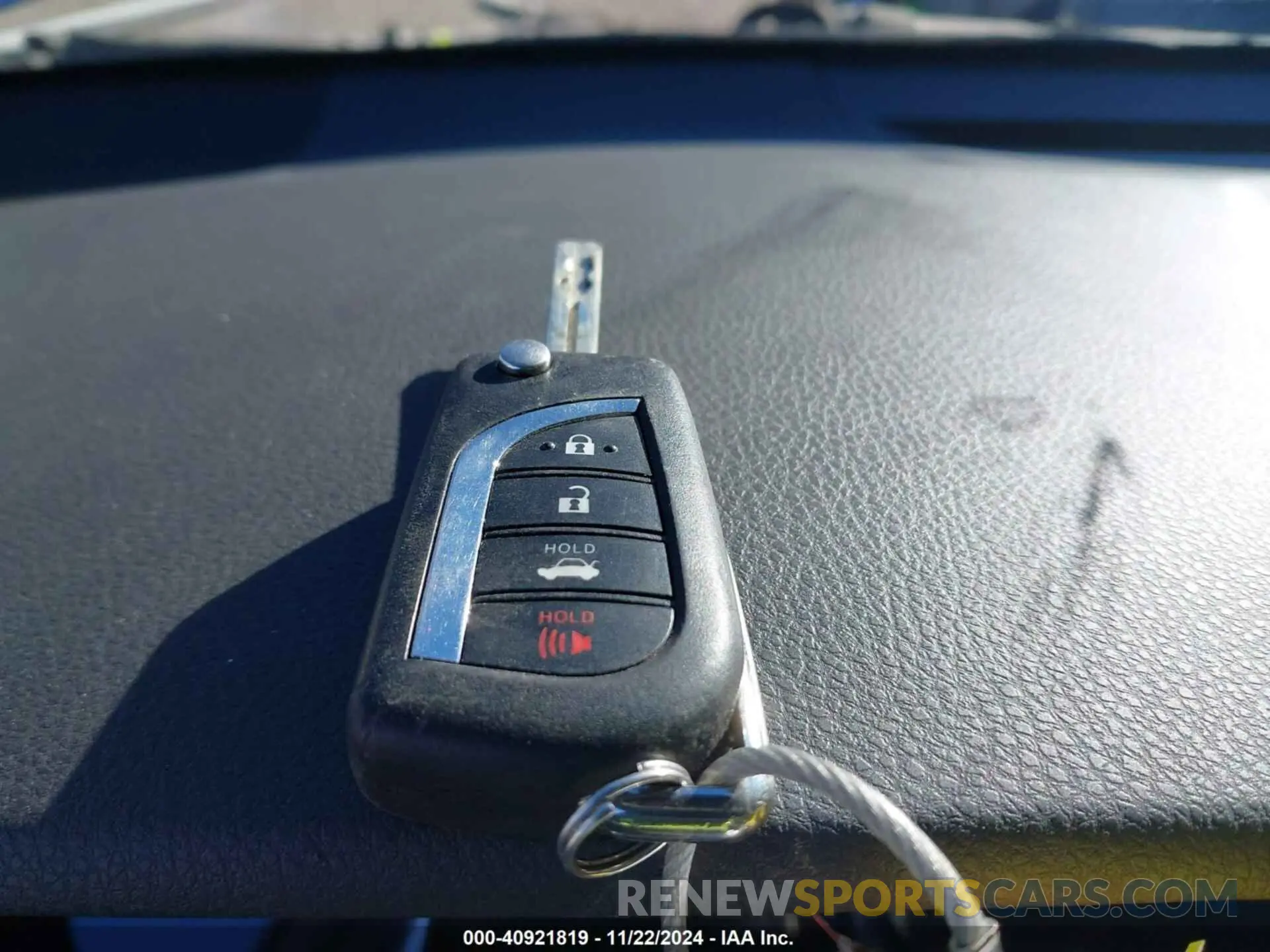 11 fotografías del automóvil dañado 4T1G11AK3NU063610 TOYOTA CAMRY 2022