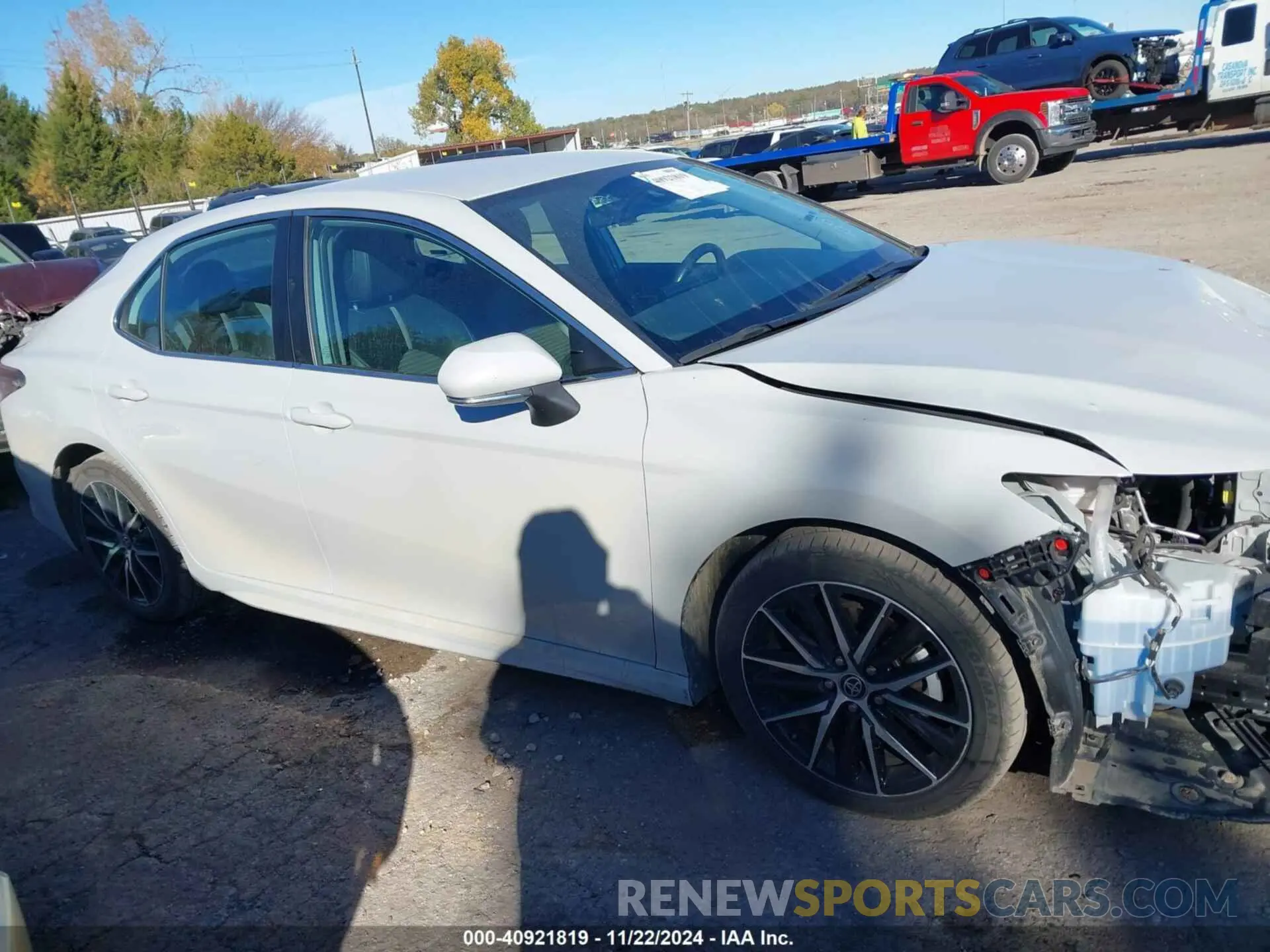 14 fotografías del automóvil dañado 4T1G11AK3NU063610 TOYOTA CAMRY 2022