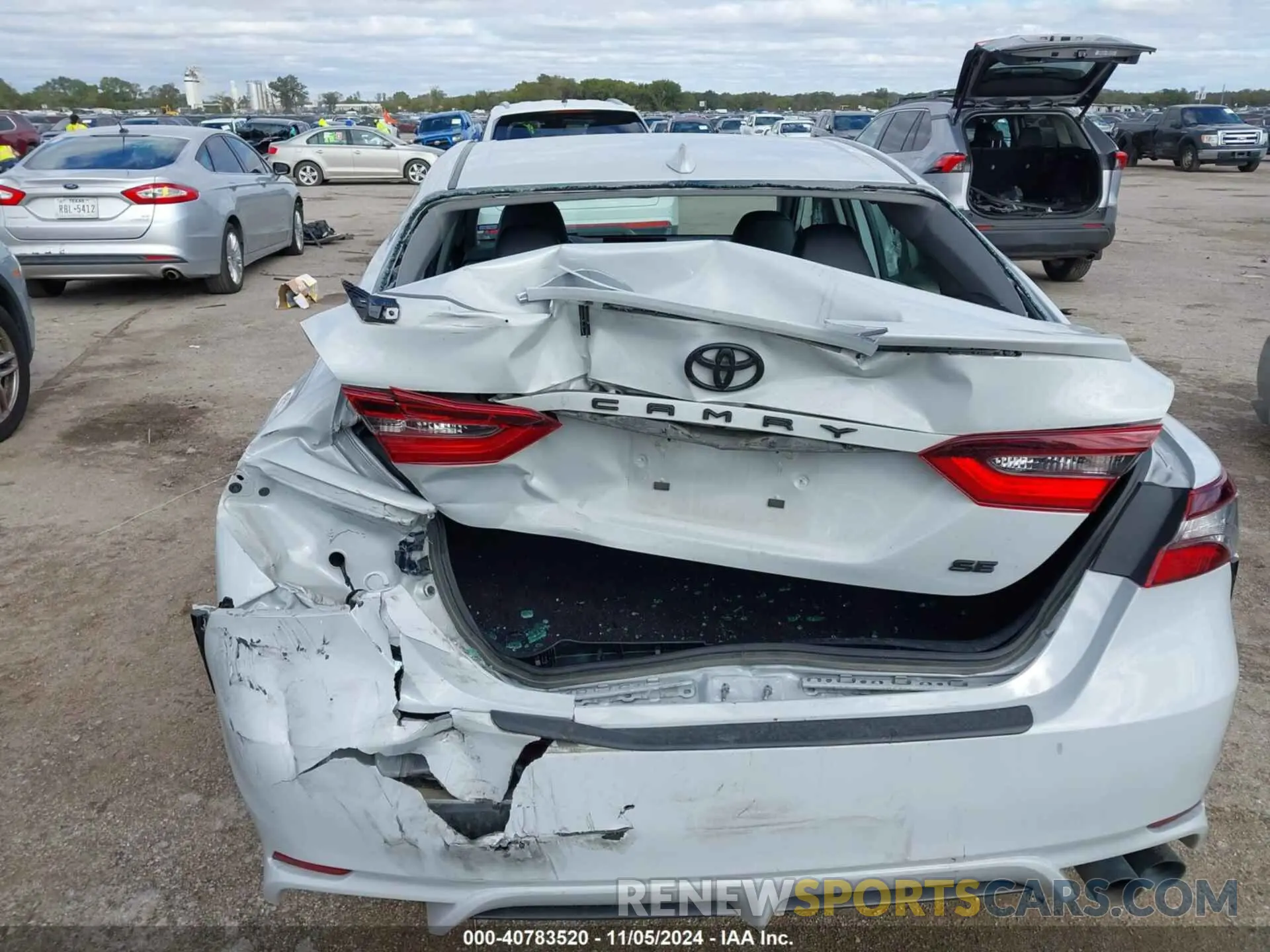 6 fotografías del automóvil dañado 4T1G11AK3NU064224 TOYOTA CAMRY 2022