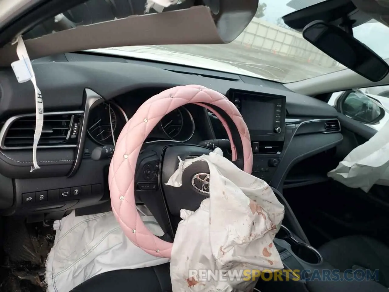 8 fotografías del automóvil dañado 4T1G11AK3NU065664 TOYOTA CAMRY 2022