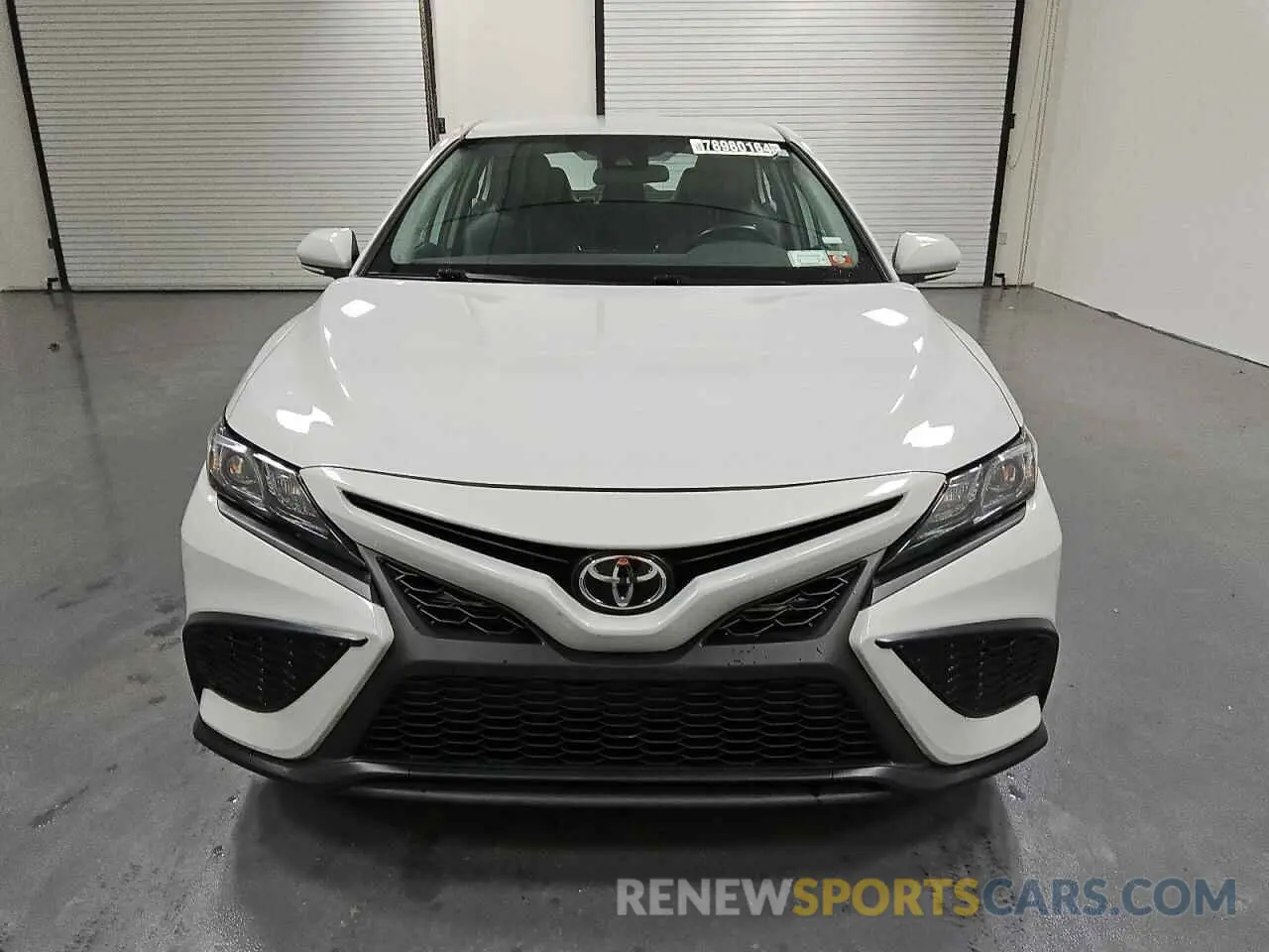 5 fotografías del automóvil dañado 4T1G11AK3NU071643 TOYOTA CAMRY 2022