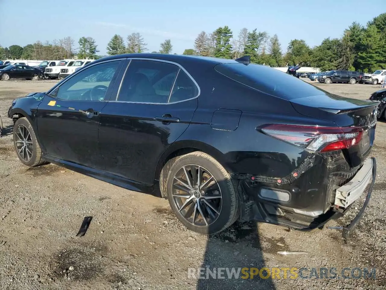 2 fotografías del automóvil dañado 4T1G11AK3NU662636 TOYOTA CAMRY 2022