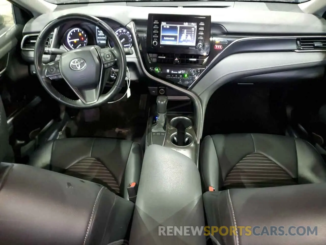 8 fotografías del automóvil dañado 4T1G11AK3NU666167 TOYOTA CAMRY 2022