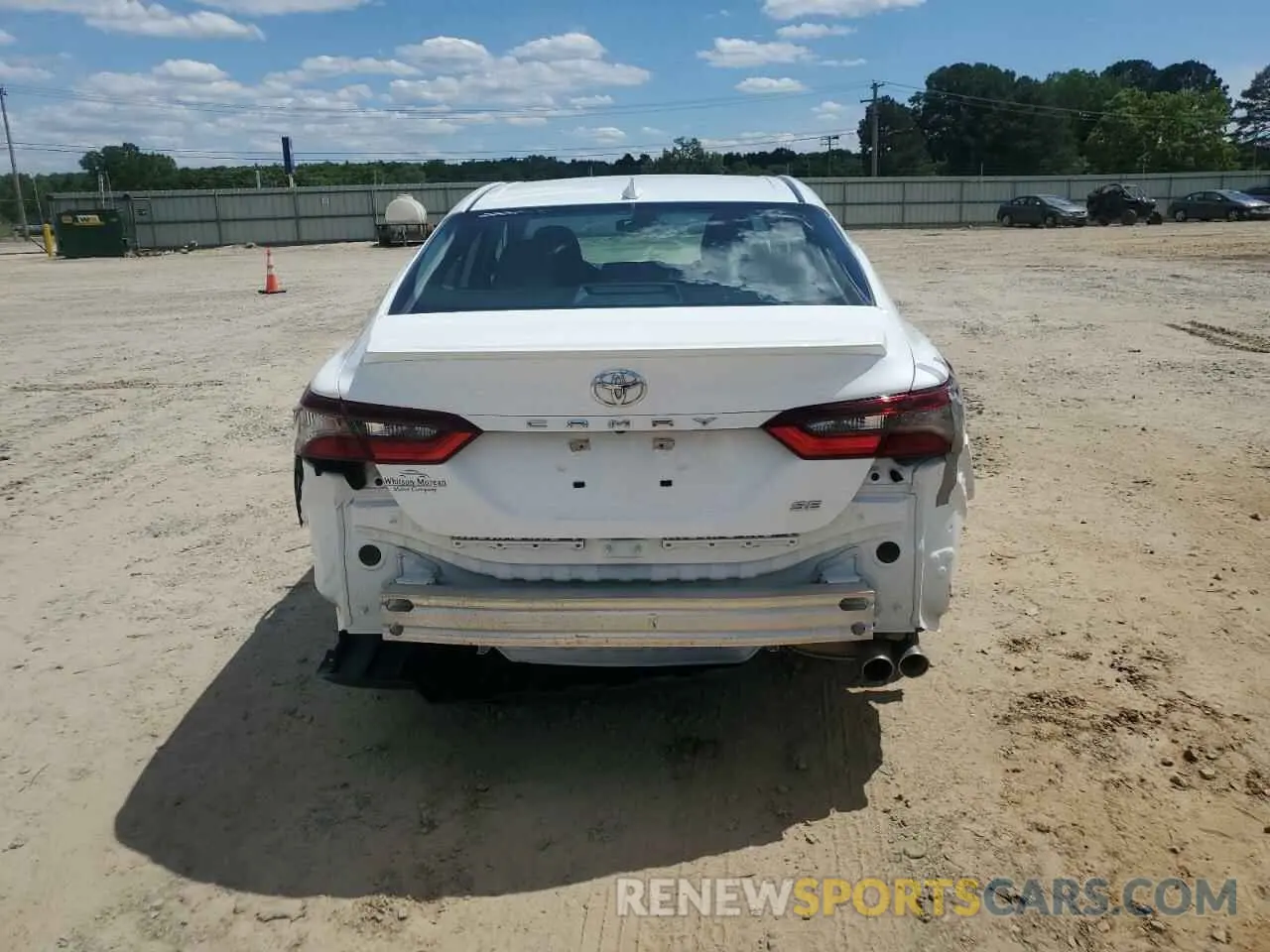 6 fotografías del automóvil dañado 4T1G11AK3NU682174 TOYOTA CAMRY 2022