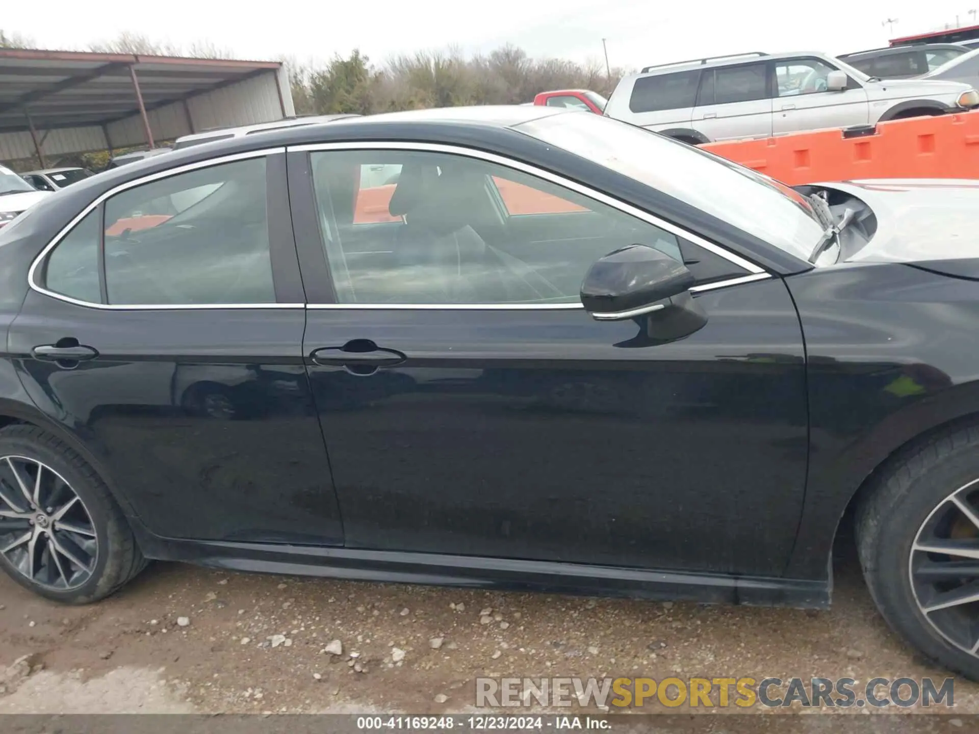 13 fotografías del automóvil dañado 4T1G11AK3NU705310 TOYOTA CAMRY 2022