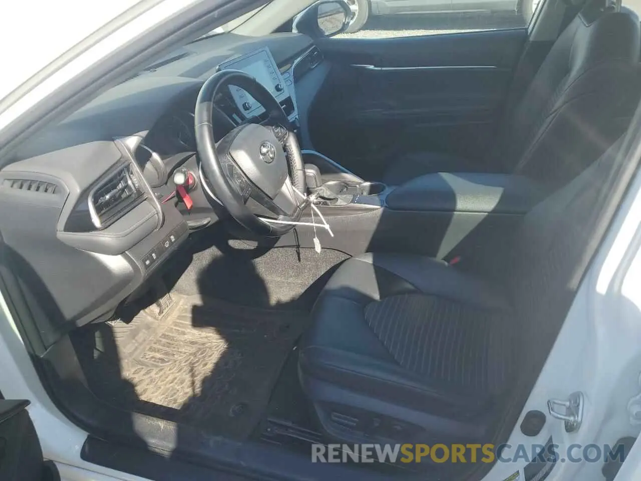 7 fotografías del automóvil dañado 4T1G11AK4NU039204 TOYOTA CAMRY 2022