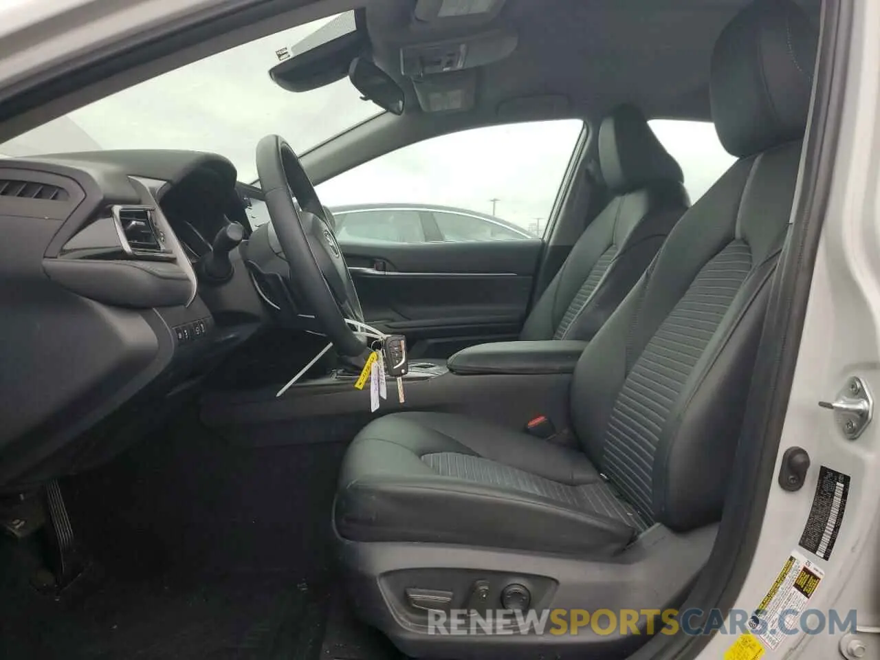 7 fotografías del automóvil dañado 4T1G11AK4NU058724 TOYOTA CAMRY 2022