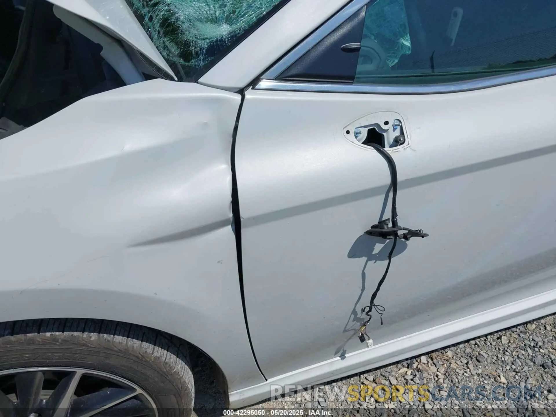 12 fotografías del automóvil dañado 4T1G11AK4NU063700 TOYOTA CAMRY 2022