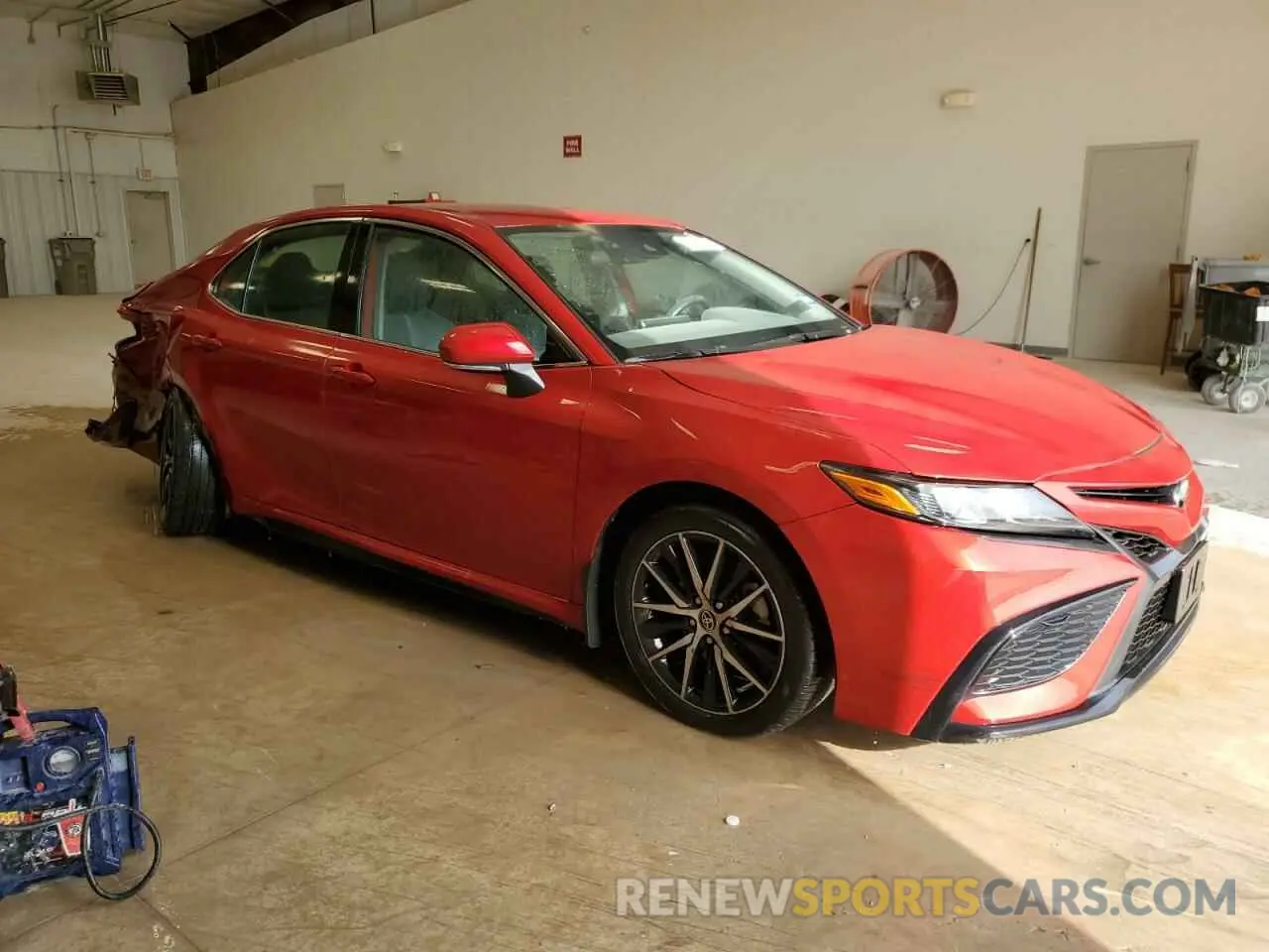 4 fotografías del automóvil dañado 4T1G11AK4NU070761 TOYOTA CAMRY 2022