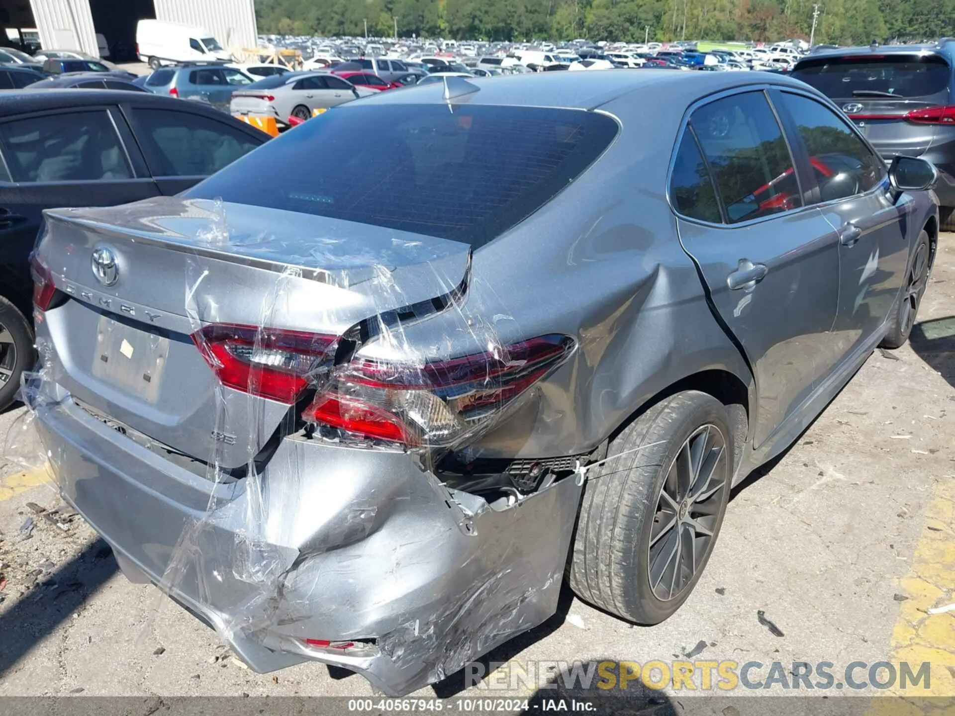 4 fotografías del automóvil dañado 4T1G11AK4NU647885 TOYOTA CAMRY 2022