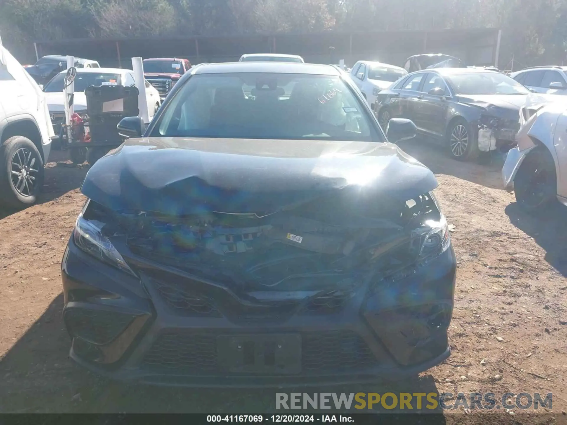 11 fotografías del automóvil dañado 4T1G11AK4NU670700 TOYOTA CAMRY 2022