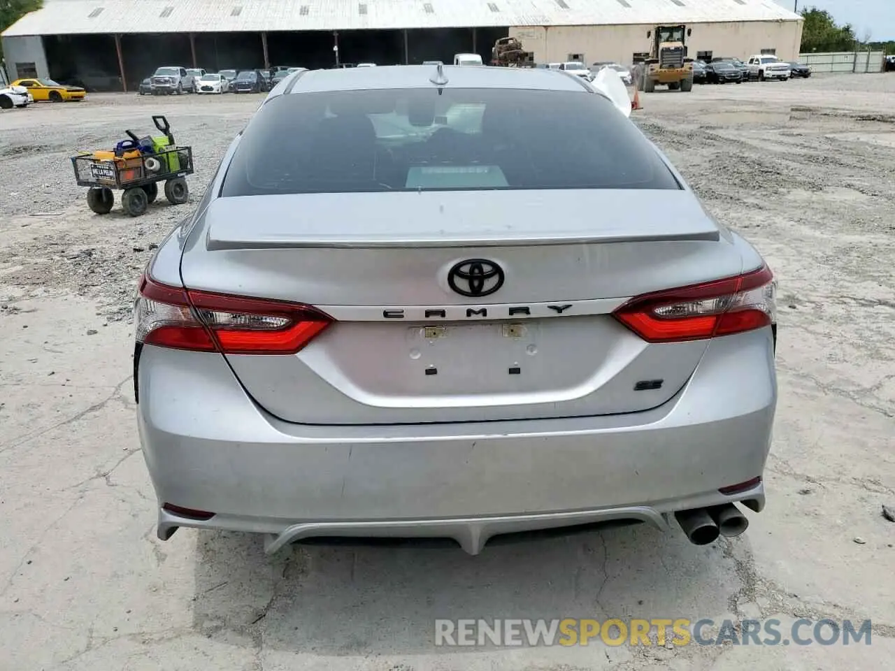 6 fotografías del automóvil dañado 4T1G11AK4NU673399 TOYOTA CAMRY 2022