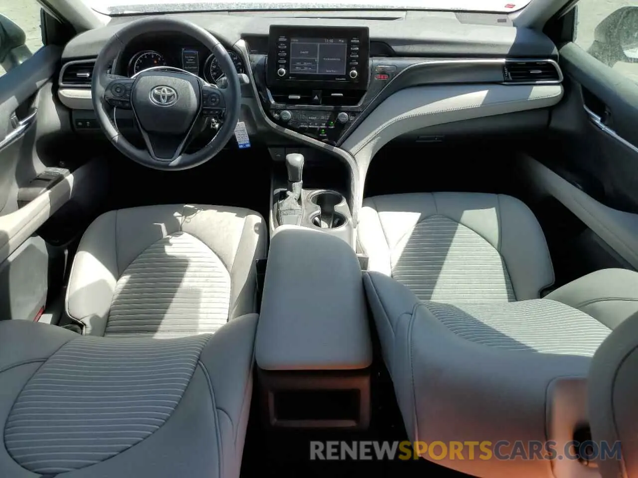 8 fotografías del automóvil dañado 4T1G11AK4NU676299 TOYOTA CAMRY 2022