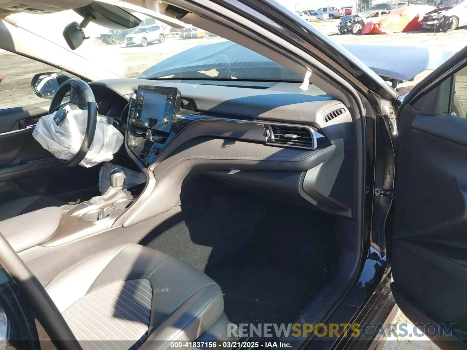 5 fotografías del automóvil dañado 4T1G11AK4NU690607 TOYOTA CAMRY 2022