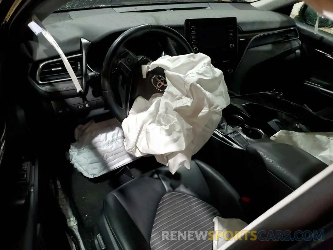 8 fotografías del automóvil dañado 4T1G11AK4NU694706 TOYOTA CAMRY 2022