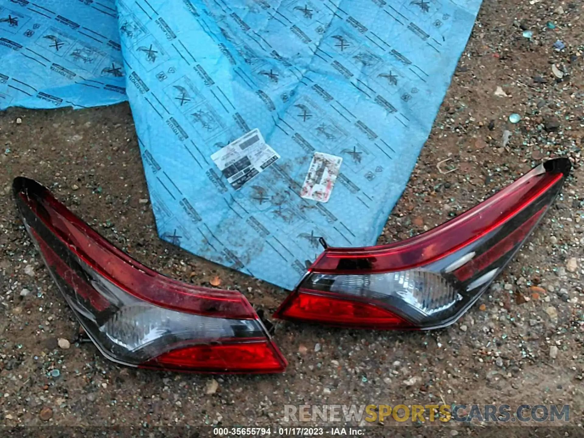 12 fotografías del automóvil dañado 4T1G11AK4NU713562 TOYOTA CAMRY 2022