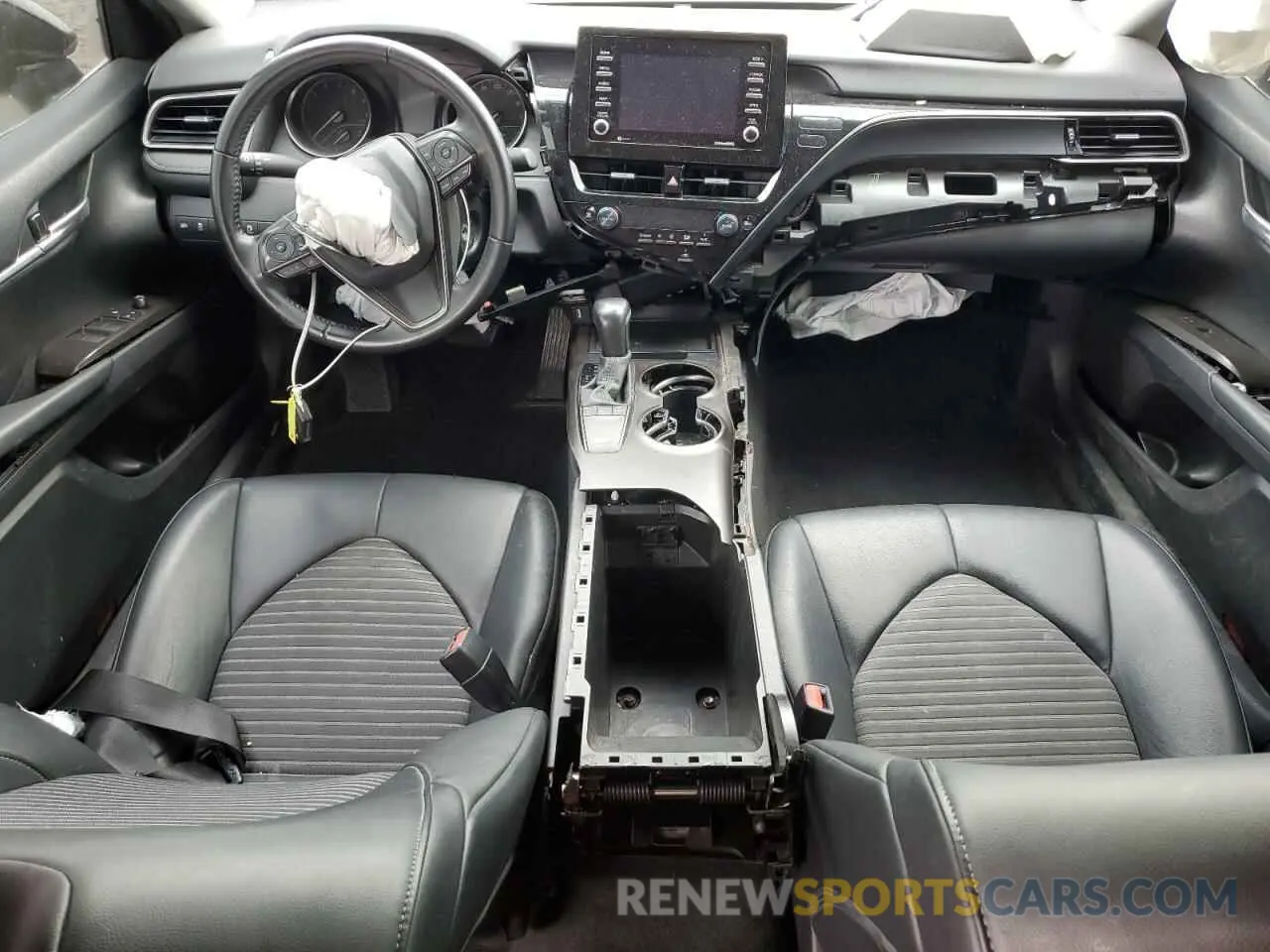 8 fotografías del automóvil dañado 4T1G11AK5NU017504 TOYOTA CAMRY 2022