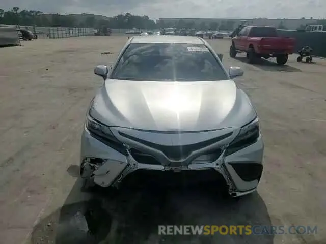 13 fotografías del automóvil dañado 4T1G11AK5NU049661 TOYOTA CAMRY 2022