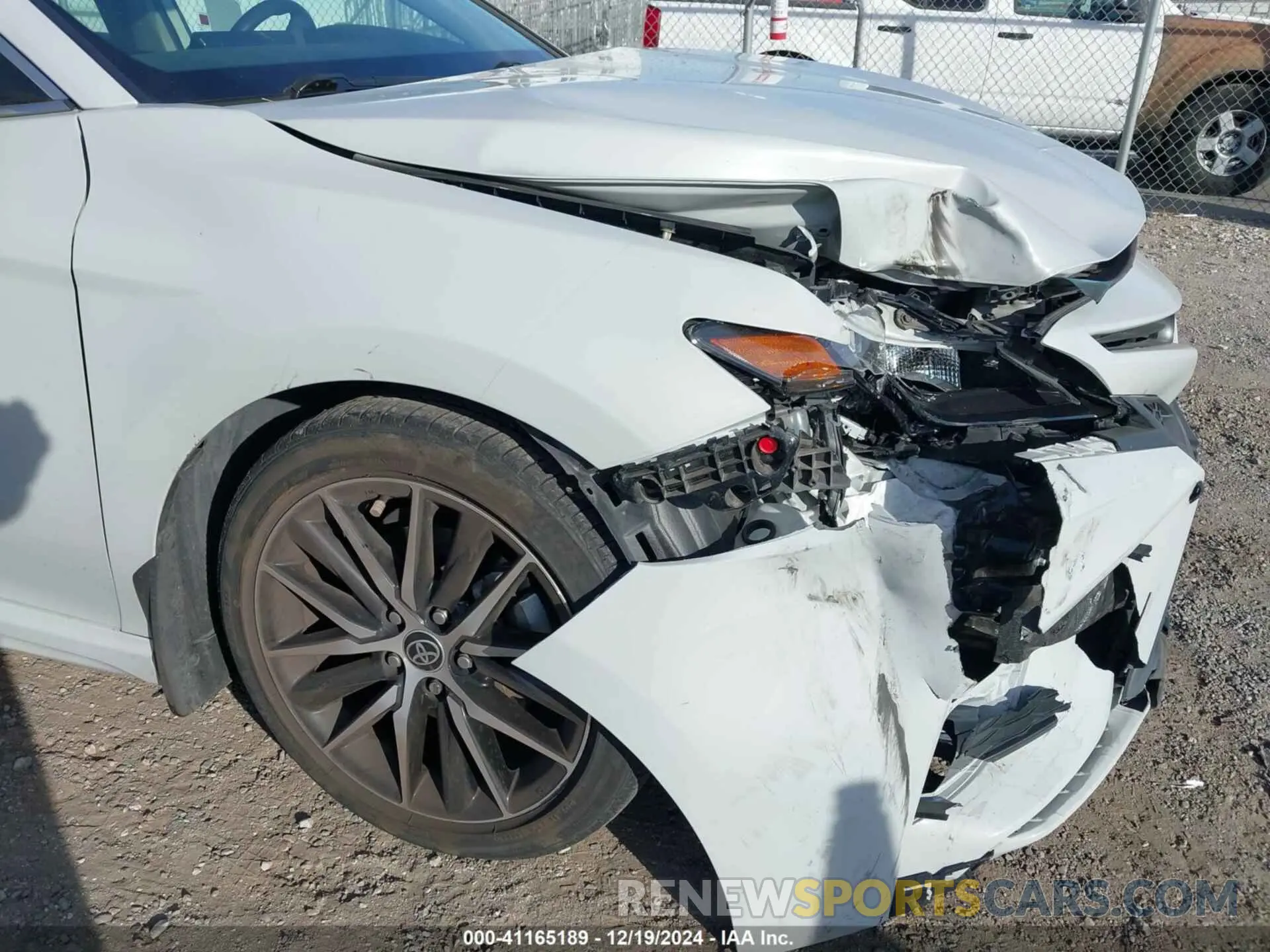 6 fotografías del automóvil dañado 4T1G11AK5NU061051 TOYOTA CAMRY 2022