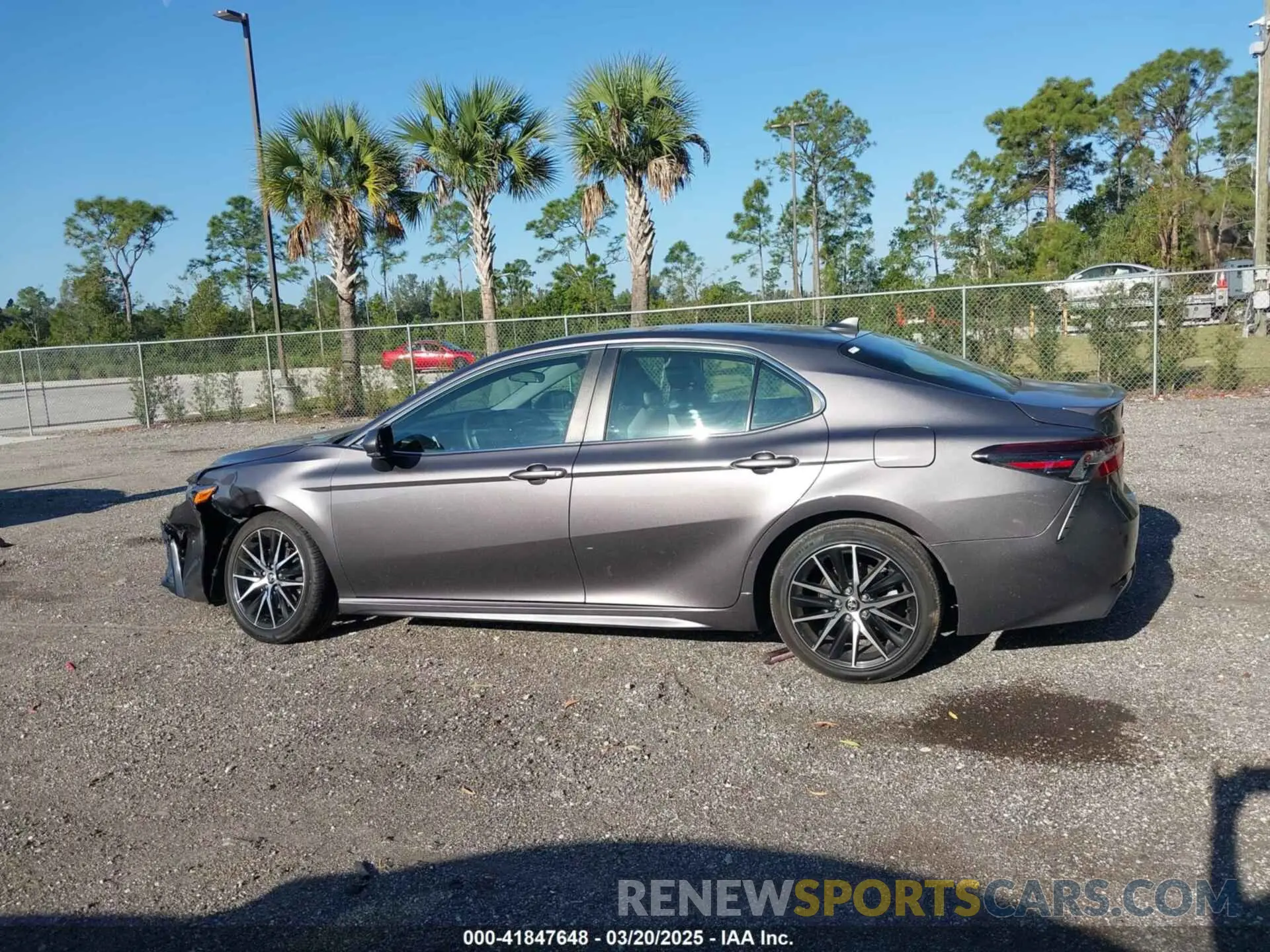 14 fotografías del automóvil dañado 4T1G11AK5NU620307 TOYOTA CAMRY 2022