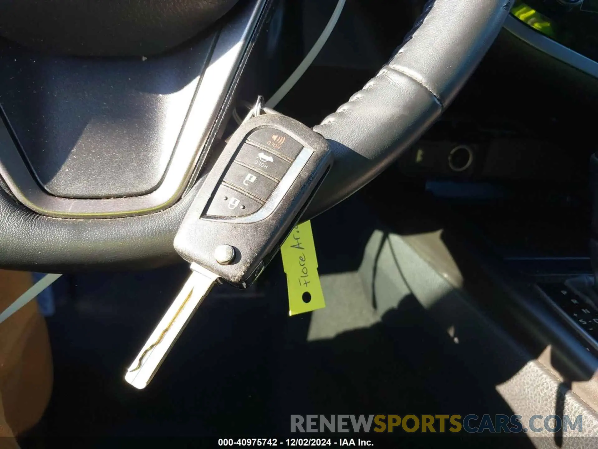 11 fotografías del automóvil dañado 4T1G11AK5NU657521 TOYOTA CAMRY 2022