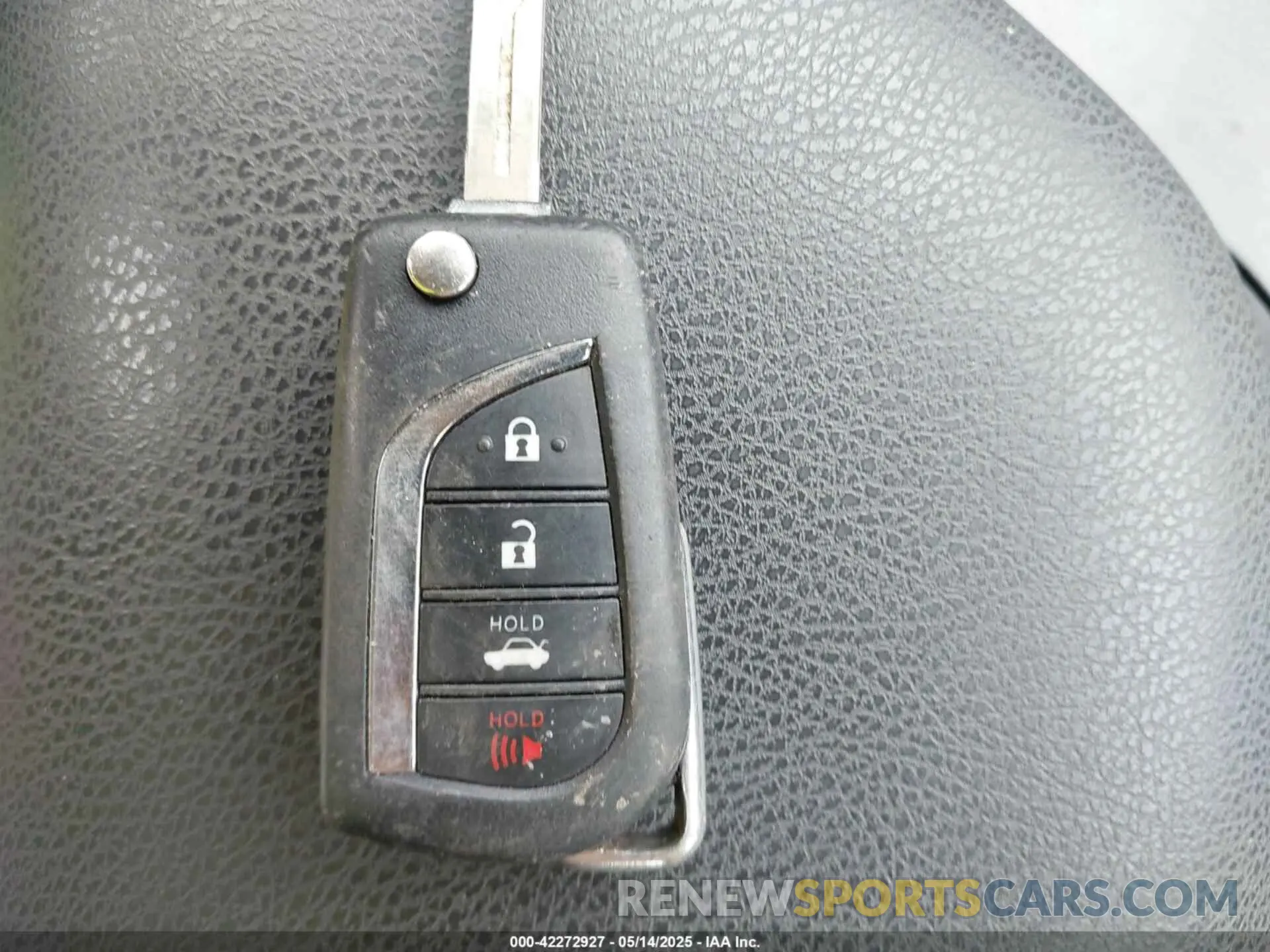 11 fotografías del automóvil dañado 4T1G11AK5NU672603 TOYOTA CAMRY 2022