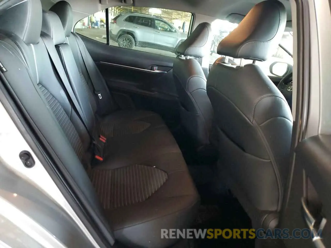 10 fotografías del automóvil dañado 4T1G11AK5NU694701 TOYOTA CAMRY 2022