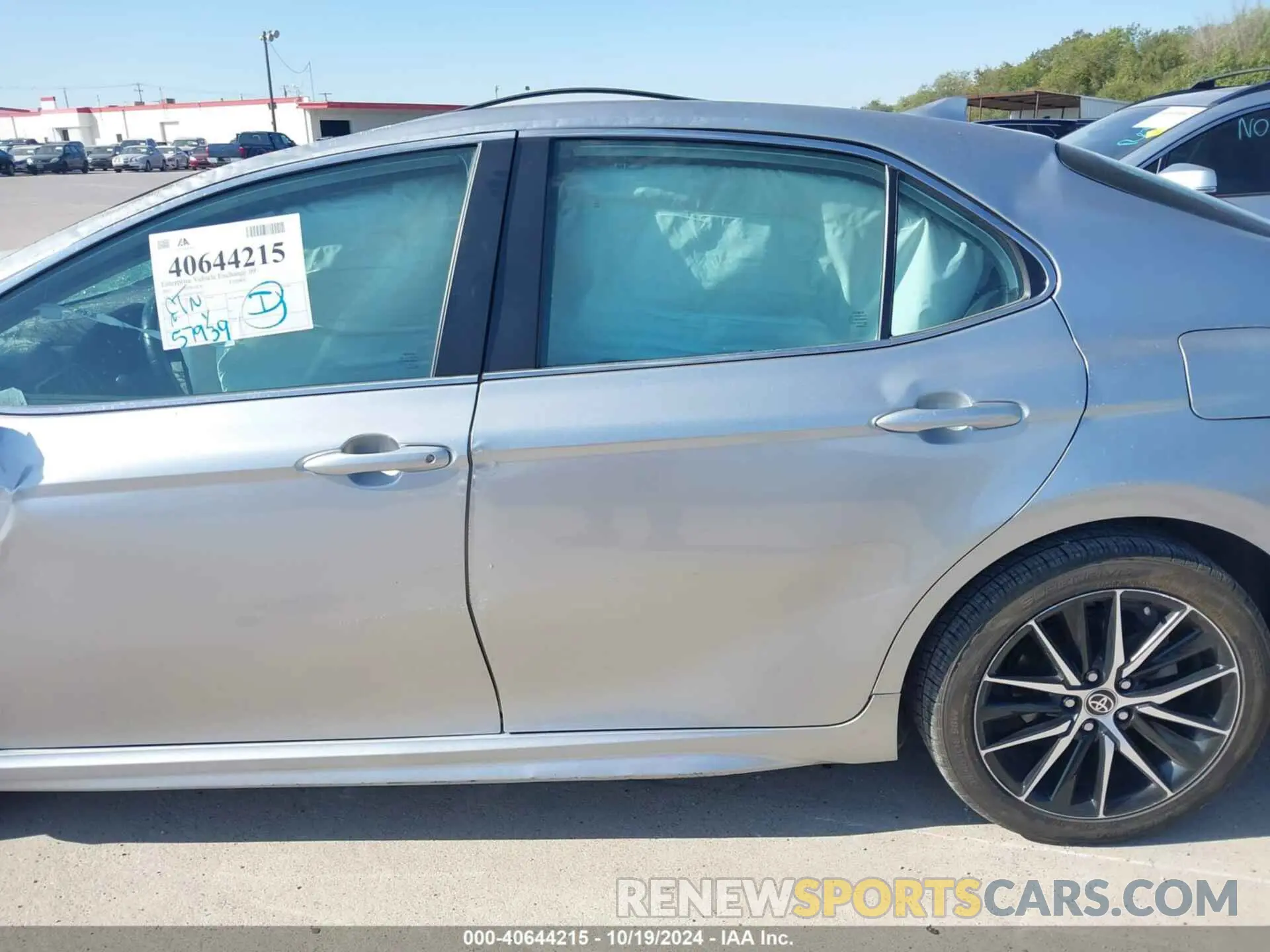 13 fotografías del automóvil dañado 4T1G11AK5NU708600 TOYOTA CAMRY 2022