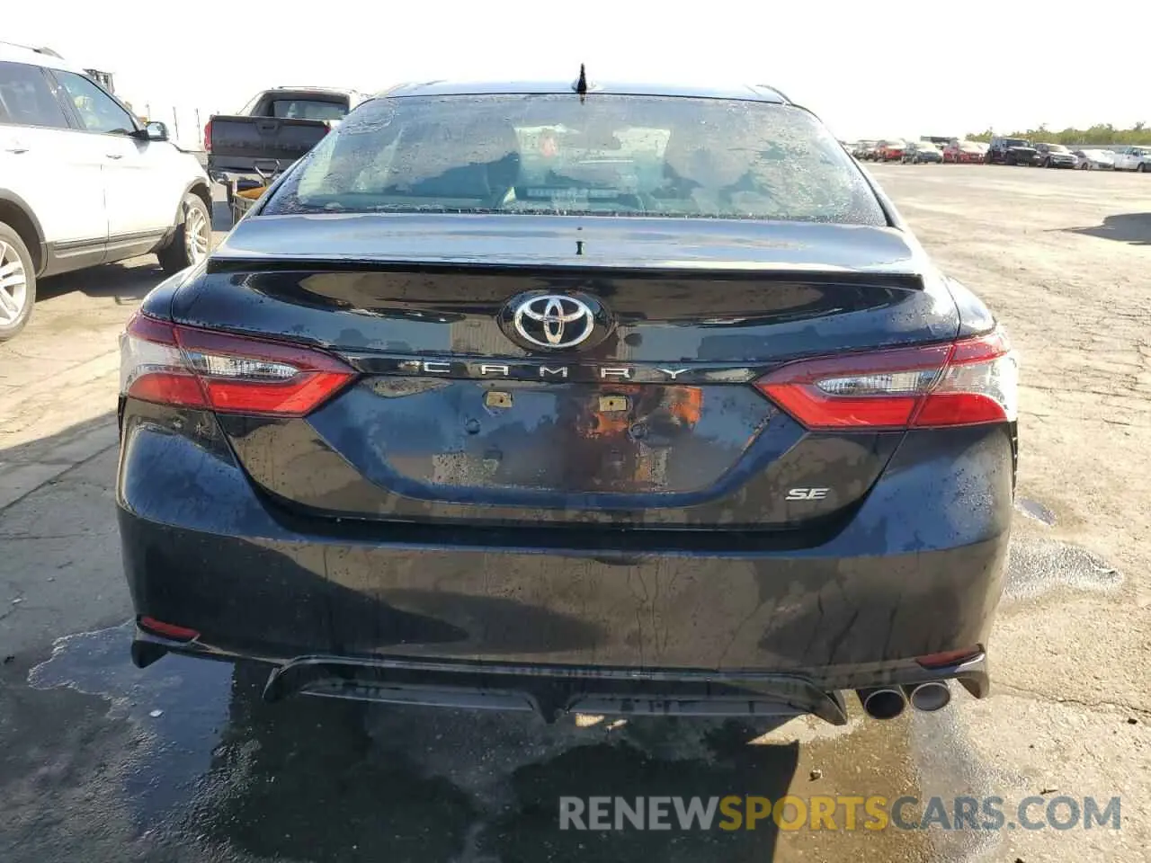 6 fotografías del automóvil dañado 4T1G11AK5NU717216 TOYOTA CAMRY 2022