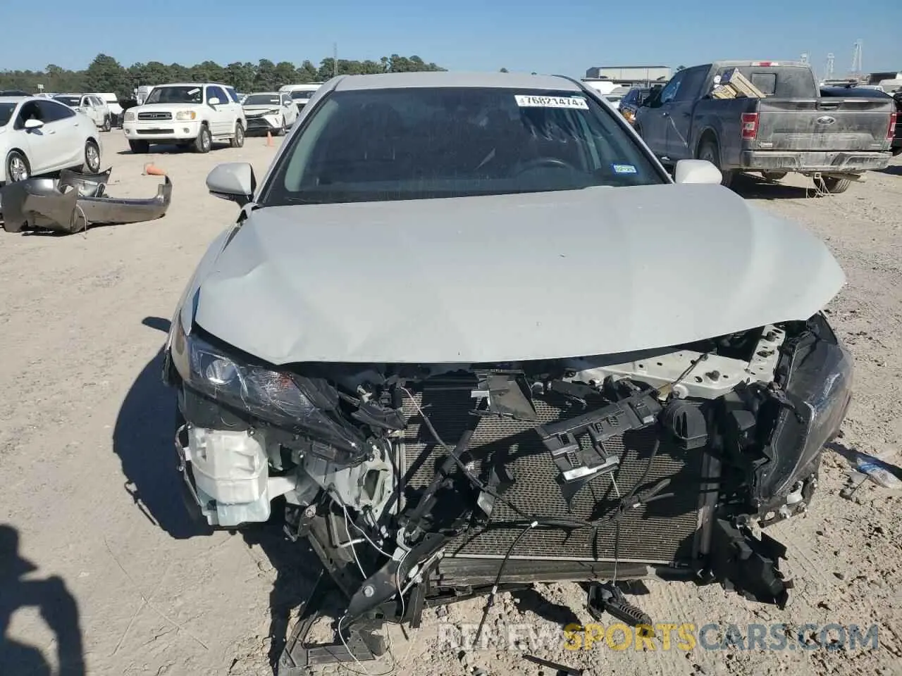 5 fotografías del automóvil dañado 4T1G11AK6NU028799 TOYOTA CAMRY 2022