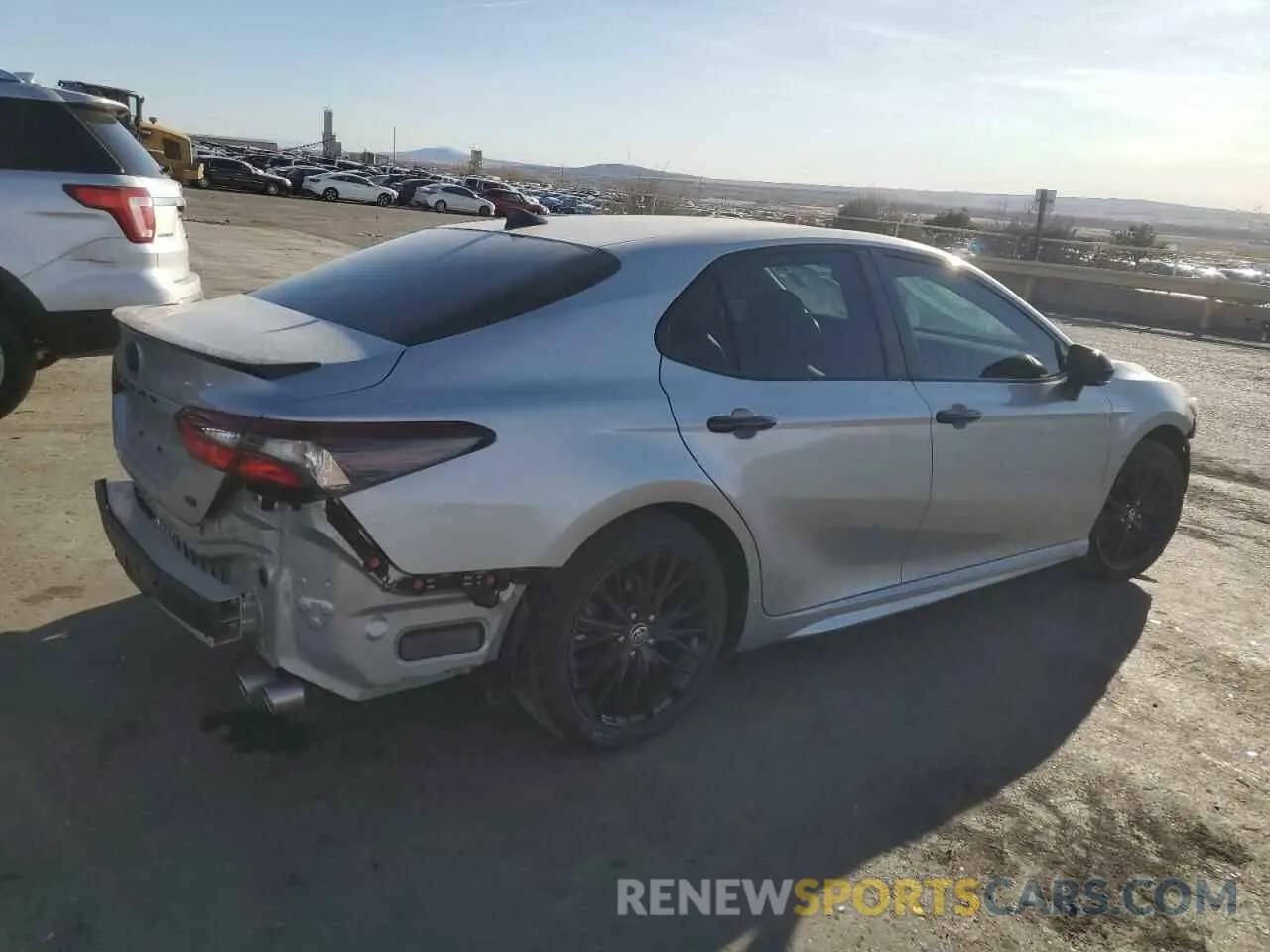 3 fotografías del automóvil dañado 4T1G11AK6NU037356 TOYOTA CAMRY 2022